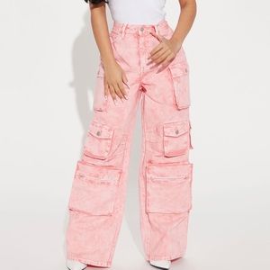 Petite Lily High Rise Cargo Jeans - Pink